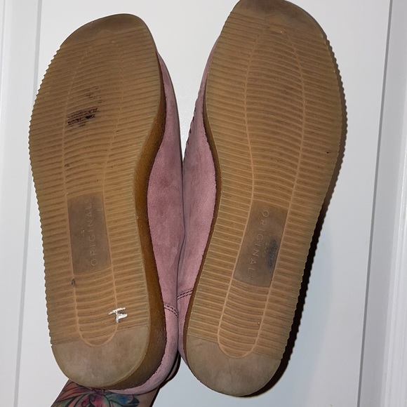 CLARKS ORIGINALS
Pink Wallacraft Lo Boots size 9 women’s worn 2x - Picture 6 of 8